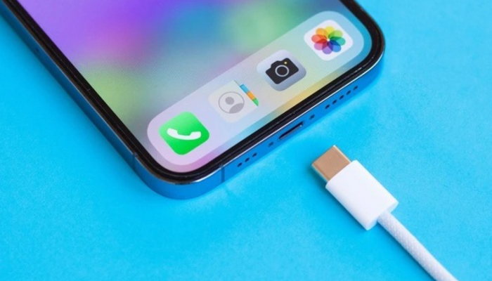 Apple заборонить використовувати дешеві кабелі з iPhone 15